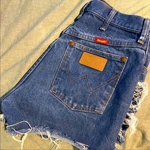 Cutoff wrangler denim shorts